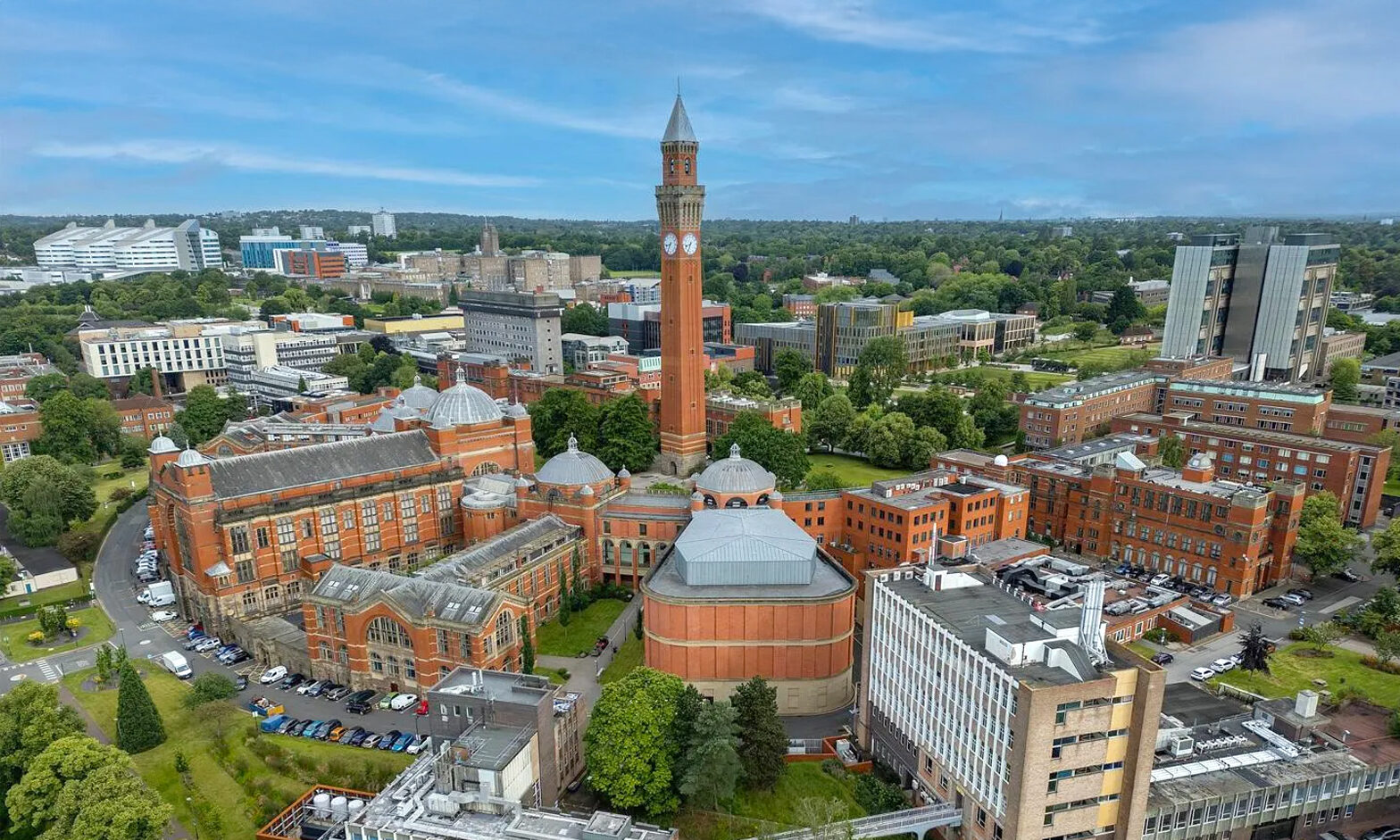 Toàn cảnh khu học xá Edgbaston của University of Birmingham
